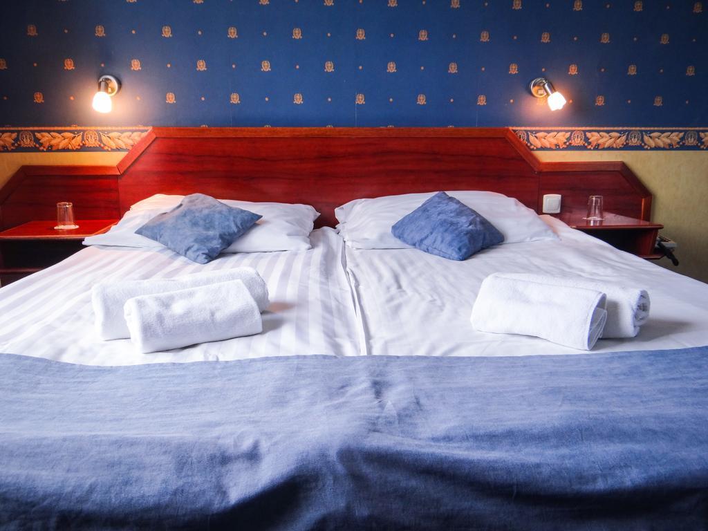 Classic Hotel Будапеща Екстериор снимка