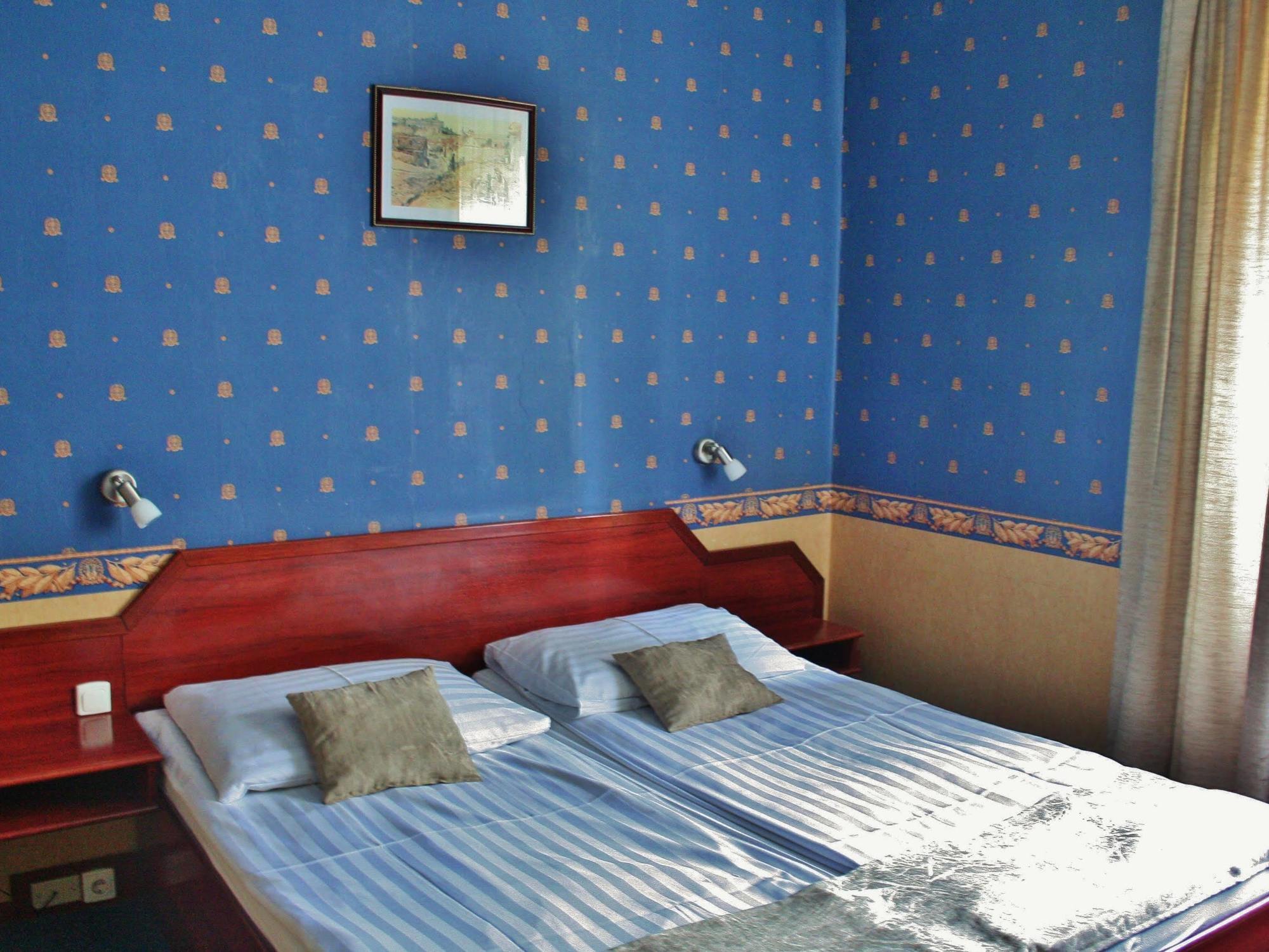 Classic Hotel Будапеща Екстериор снимка