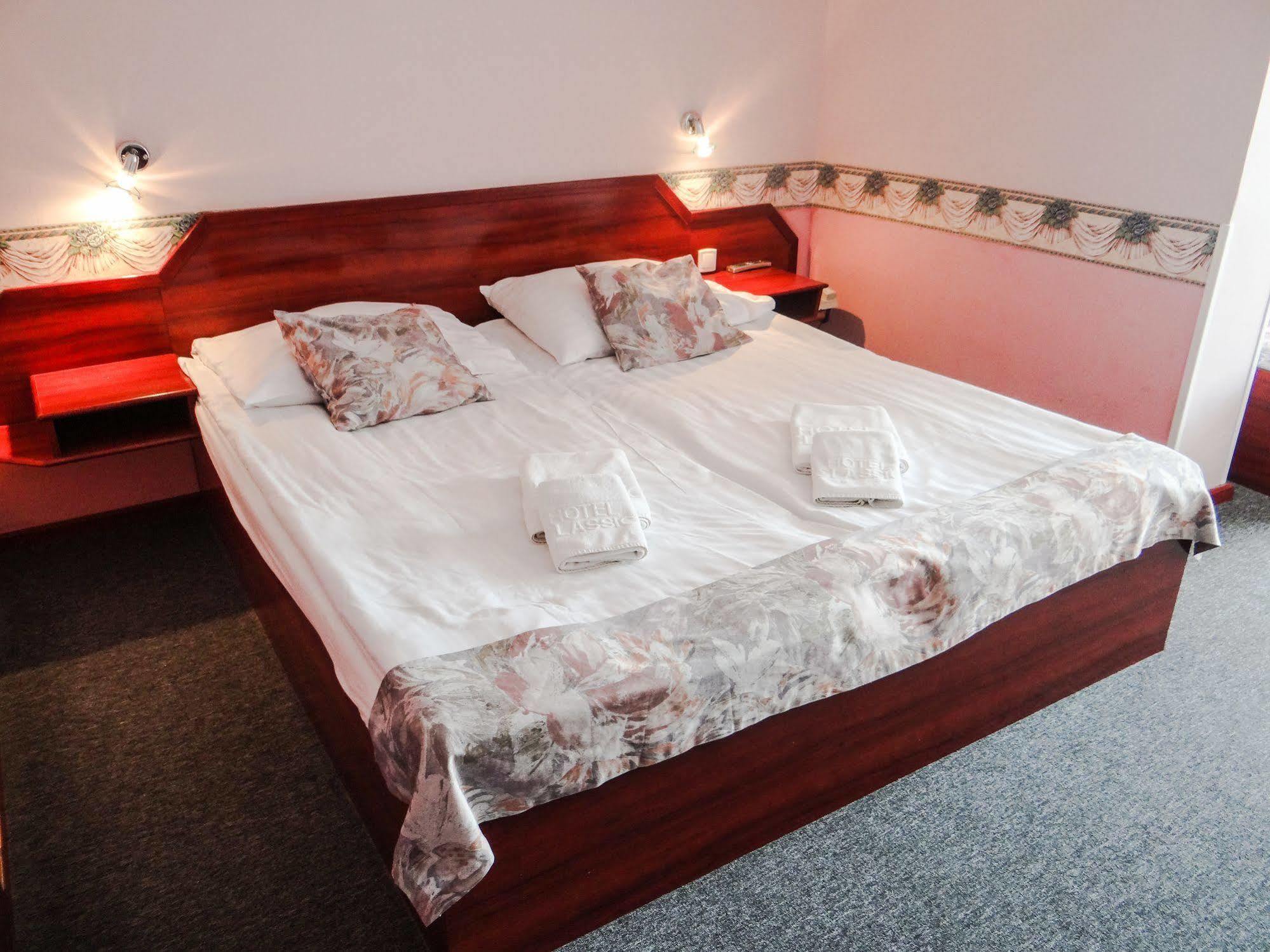 Classic Hotel Будапеща Екстериор снимка